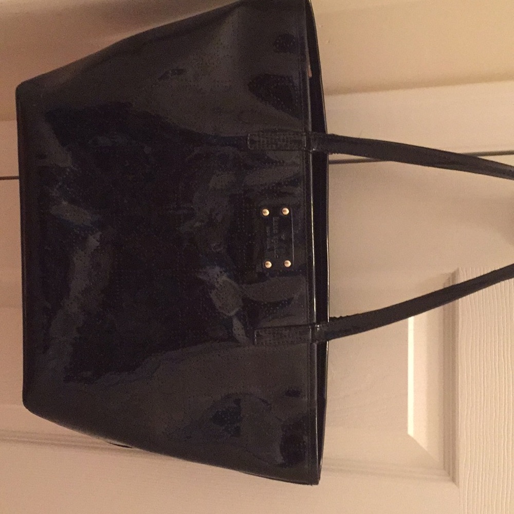 Late Spade patent leather tote